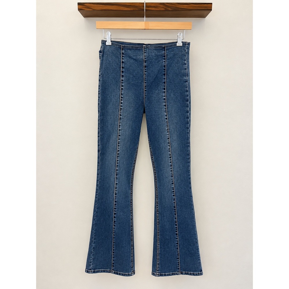 Free People We The Free Penny Pull On Flare Jeans Medium Wash Blue Size 30